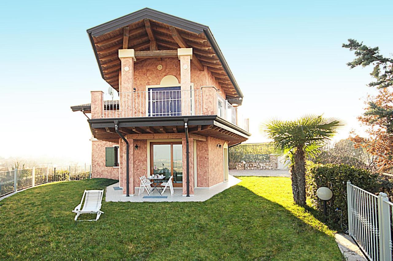 La Villa Degli Ulivi Soiano Del Lago Exterior foto